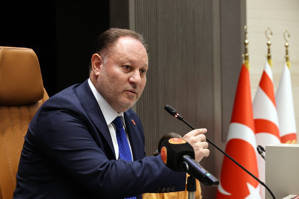 Cumhuriyet Meclisi Başkanı Öztürkler: “Silahların gölgesinde çözüm olmaz”