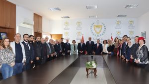 Bakan Çavuşoğlu, Türkiye- Kıbrıs Türk Cumhuriyeti İş Birliği Cemiyeti’ni kabul etti