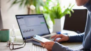 Güney Kıbrıs’ta uzaktan çalışma uygulaması 1 Nisan’da başlıyor