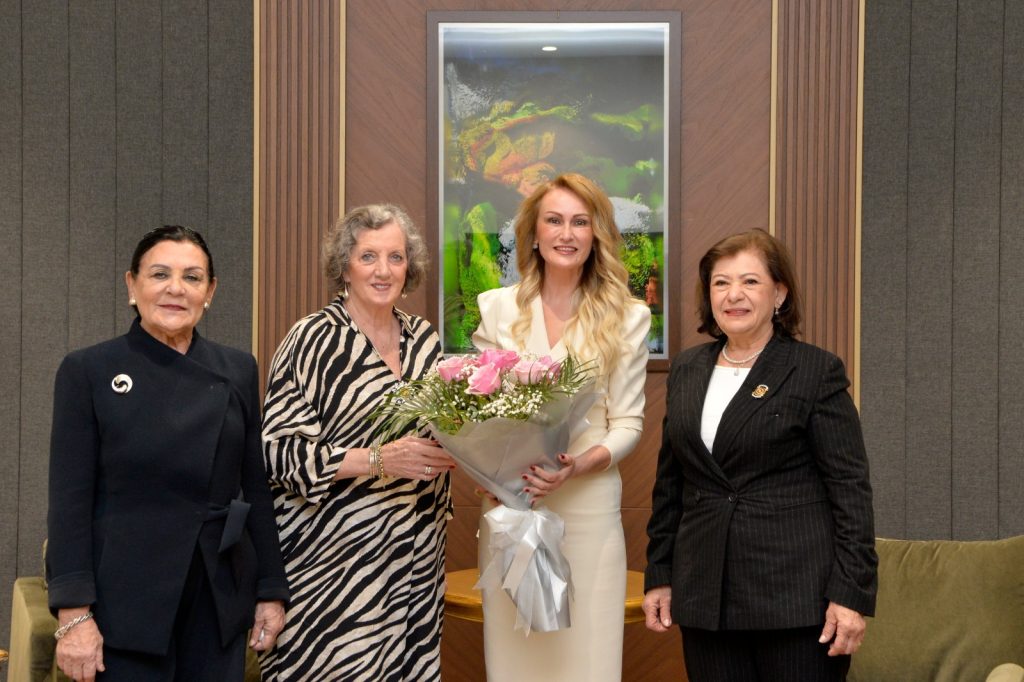Nilden Bektaş Erhürman, Uluslararası Inner Wheel Dünya Başkanı ve heyetiyle görüştü