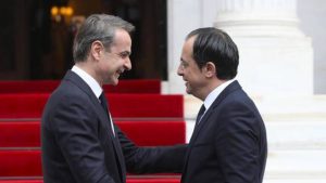 Miçotakis, Ankara ziyareti öncesinde Hristodulidis ile telefonda görüştü