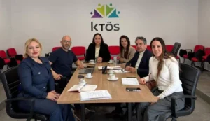 CTP Eğitim Komitesi KTÖS’ü ziyaret etti: Eğitimde yaşanan sorunlar ve çözüm önerileri ele alındı