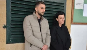 Uyuşturucu satışı yaptıklarını itiraf ettiler: 3 ayı aşmayacak süreyle cezaevine gönderildiler