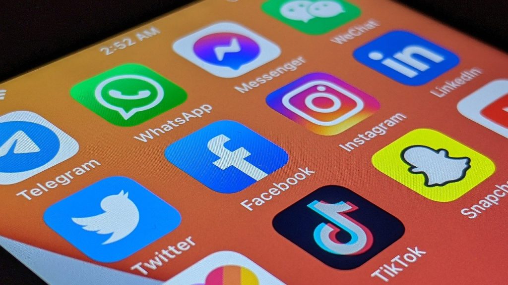Kimlik ve Telefon Doğrulama Geliyor!