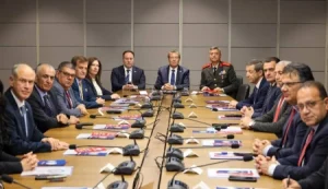 Meclis’te Başbakan Üstel başkanlığında Orta Doğu toplantısı: Tedbirler gözden geçirildi