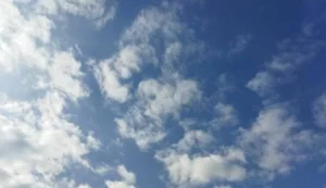 Bugün hava az bulutlu olacak