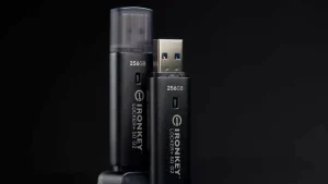Kingston’dan Askeri Standartlarda Şifreli USB Bellek!