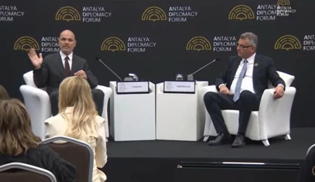 Erhürman, ADF’de konuştu: Kıbrıs Türk halkı, Türkiye ile çözüm iradesini sürdüren bir halktır!