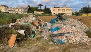 Lefkoşa’da çevre kirliliği: Vatandaştan belediyeye denetim çağrısı