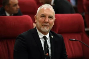 Akpınar: “Güç değil diyalog kazanmalı”