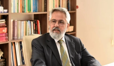 Raşit Pertev: Denizlerimiz tehlikede, yerli balıkçılık risk altında