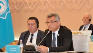 Kazakistan’daki TDT zirvesine katılan Cumhurbaşkanı Erhürman yurda döndü