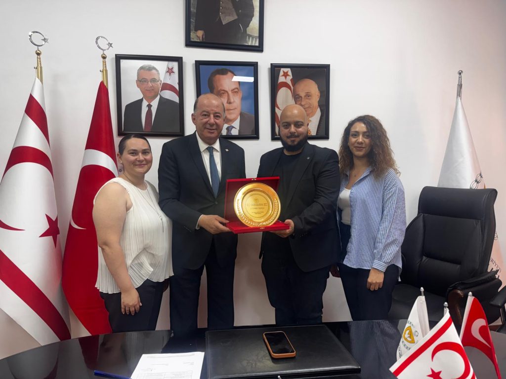 Dinçyürek: “Fizyoterapi hizmetlerinin yaygınlaştırılması için ortak yol haritası belirlendi”
