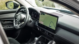 Mazda Dokunmatik Ekran Kararıyla Tepki Çekti!