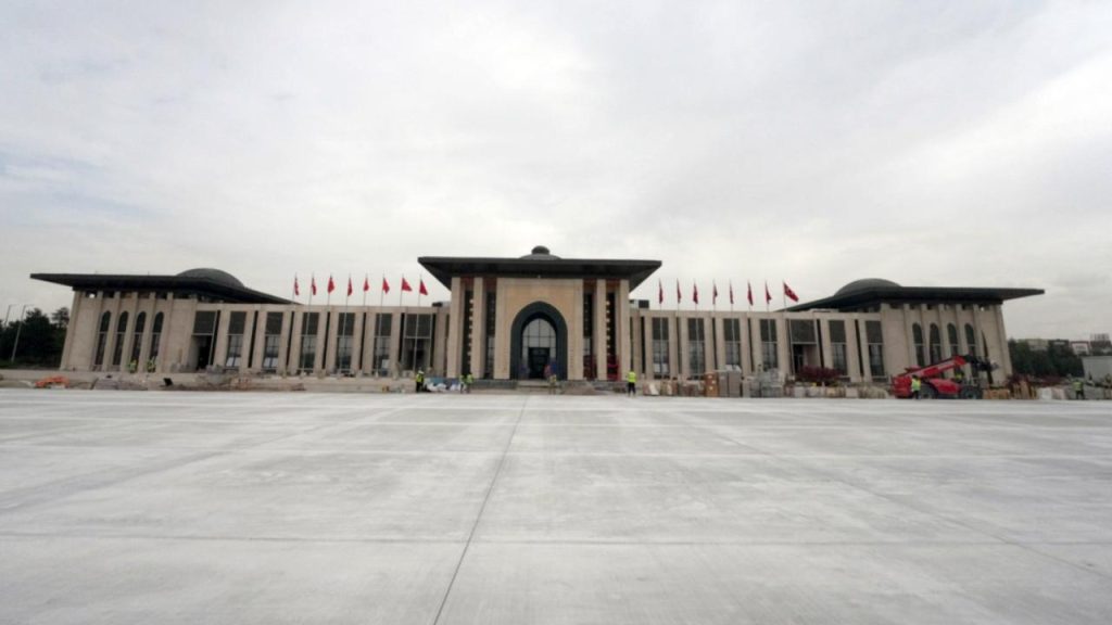 Ankara Havalimanı hizmete açıldı