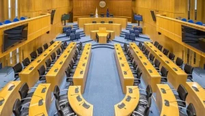 Güney Kıbrıs’ta Meclis, üniversite ve orta eğitim öğrencilerine staj programı başlatıyor