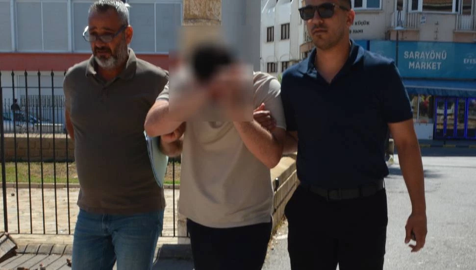 Çalıştığı mağazadan 432 bin TL değerinde cep telefonu çalmakla itham edilen zanlı 45 gün tutuklu kalacak