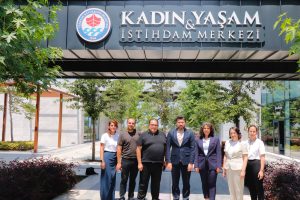 GMB heyeti Trabzon’da Kadın Yaşam ve İstihdam Merkezi ile Özdemir Bayraktar Bilim Merkezi’ni ziyaret etti