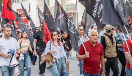 Bağımsızlık Yolu: Sigortalı çalışanların yaklaşık yüzde 70’i asgari ücret alıyor