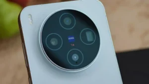 Vivo X500 64 MP Periskop Kamera ve Devasa Bataryayla Geliyor